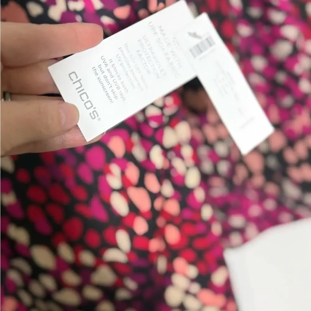NEW Chico’s Zenergy UPF 50+ Wavy Dot Skort Set in Plum Berry Size 1 (8/10) - Picture 4 of 10